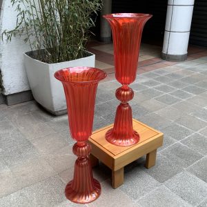 Ref : V340 - Paire de vases en verre de Murano signé ADona