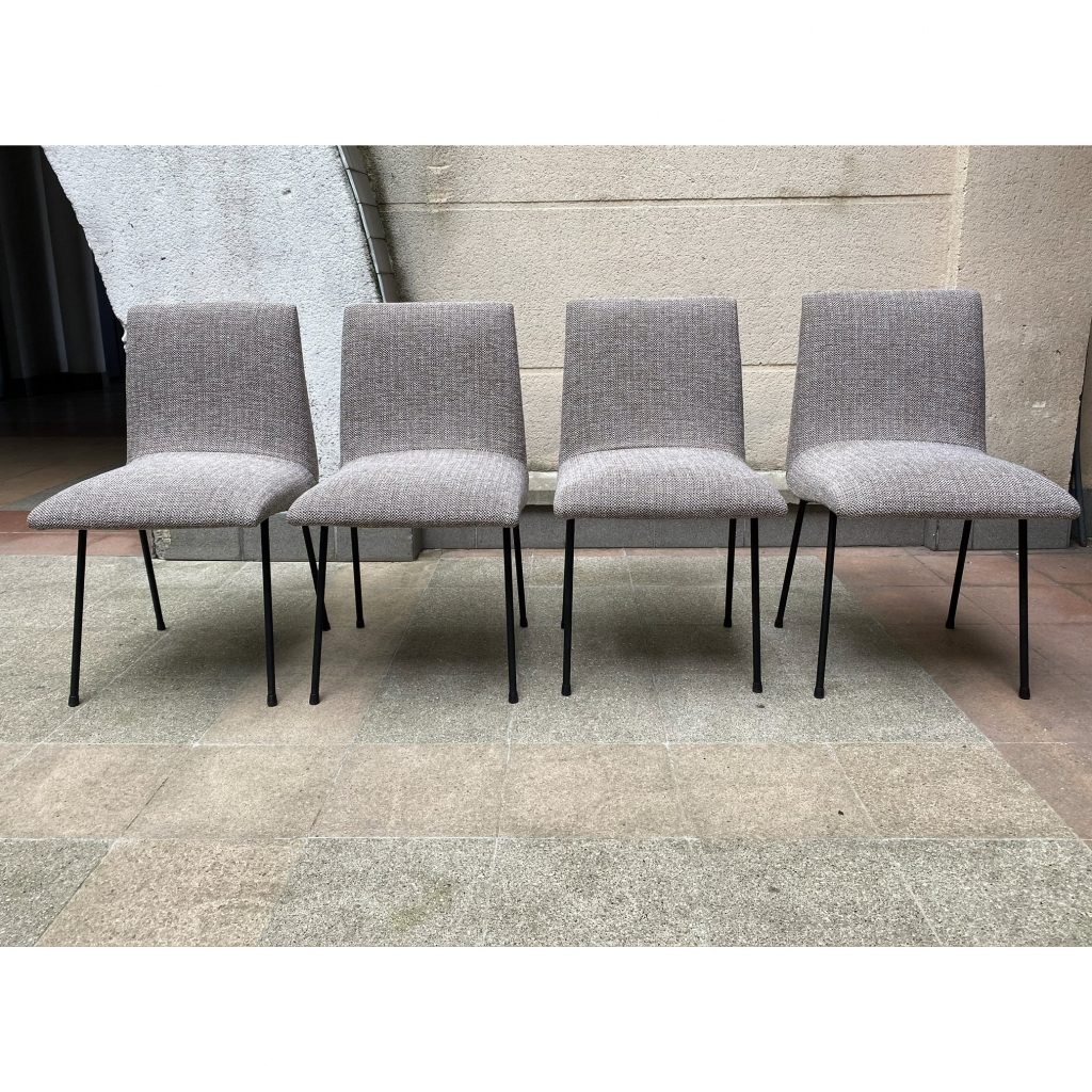 Ref : MC789 - Pierre Paulin, 4 chaises modèle CM 145