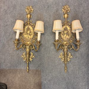 Ref : LA256 - Applique murale de style baroque, deux lumières, bronze, XIXe siècle