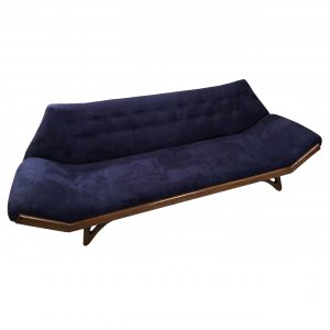 Ref : MC769 - 70s Couch - new upholstery