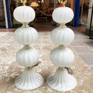LL472 - Pair of white lamps - Toso
