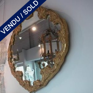 Mirror with frame in gilded wood - SOLD