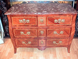 Commode in plum wood and marble, XVIIIth - SOLD